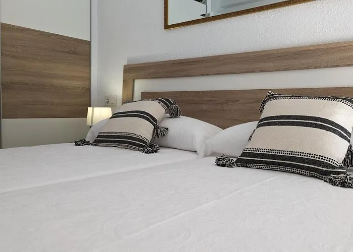 Cartago Sea View Apartament