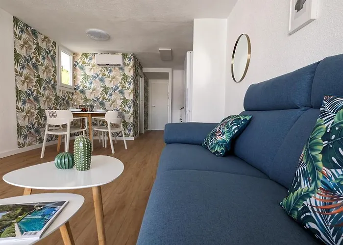 Apartament Cartago Sea View *